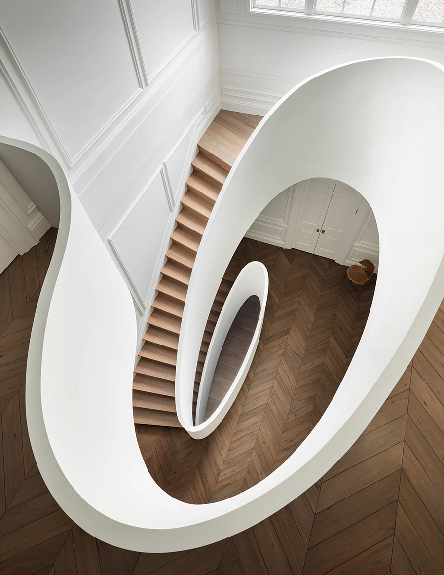 amazing oval styled staircase