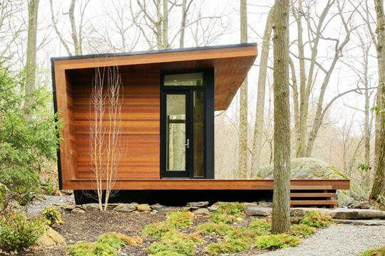 Lean-to style modern cabin